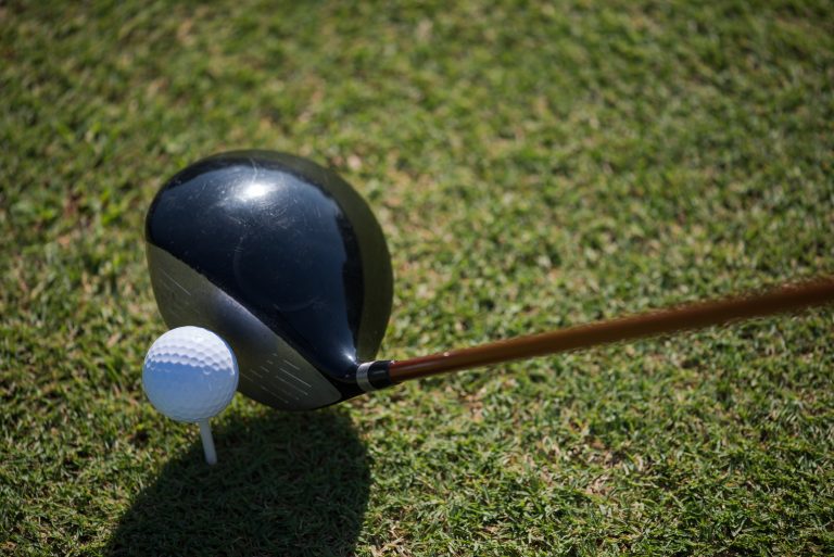 Can You Fix A Cracked Golf Driver? (Will it Affect Play?)