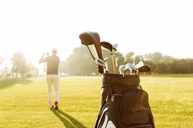 Can You Leave Golf Clubs in the Heat or Cold? (Everything To Know)