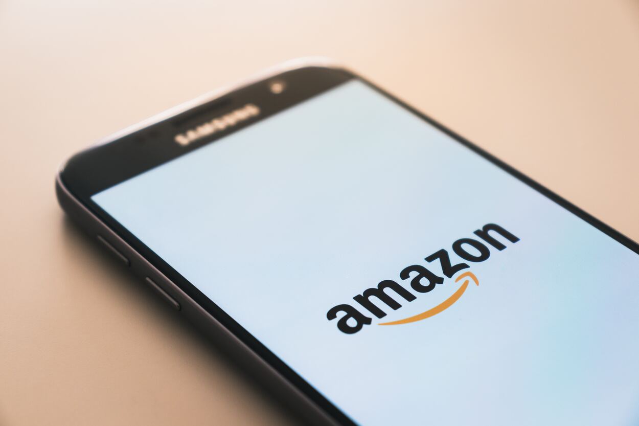 Smartphone screen showing the logo of Amazon.